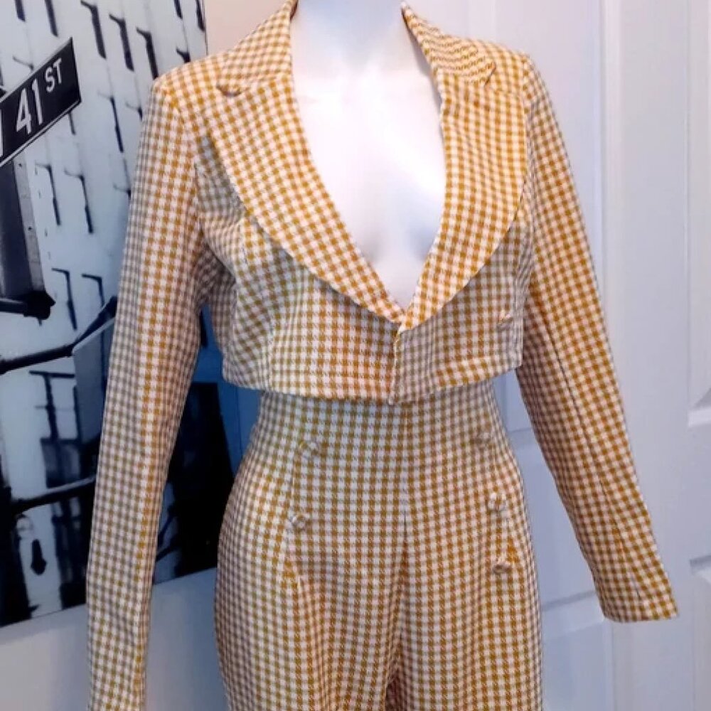 Adorable Cropped Jacket and Pantsuit - NWT S/M